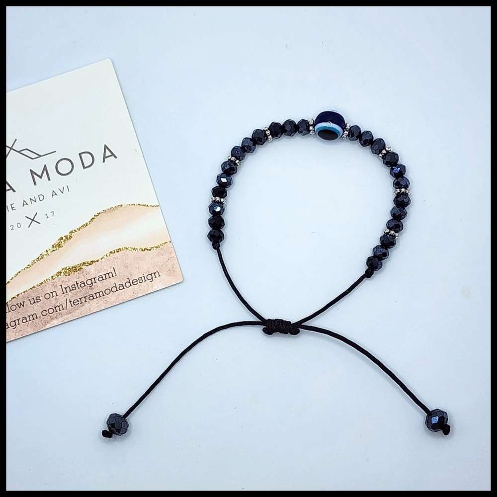 TMD - Evil Eye Faceted Beaded Bracelet in Gunmetal Grey